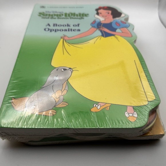 Vintage Disney Snow White Pooh Mickey Donald Golden Sturdy Shape Book LOT 4 New - Picture 6 of 9